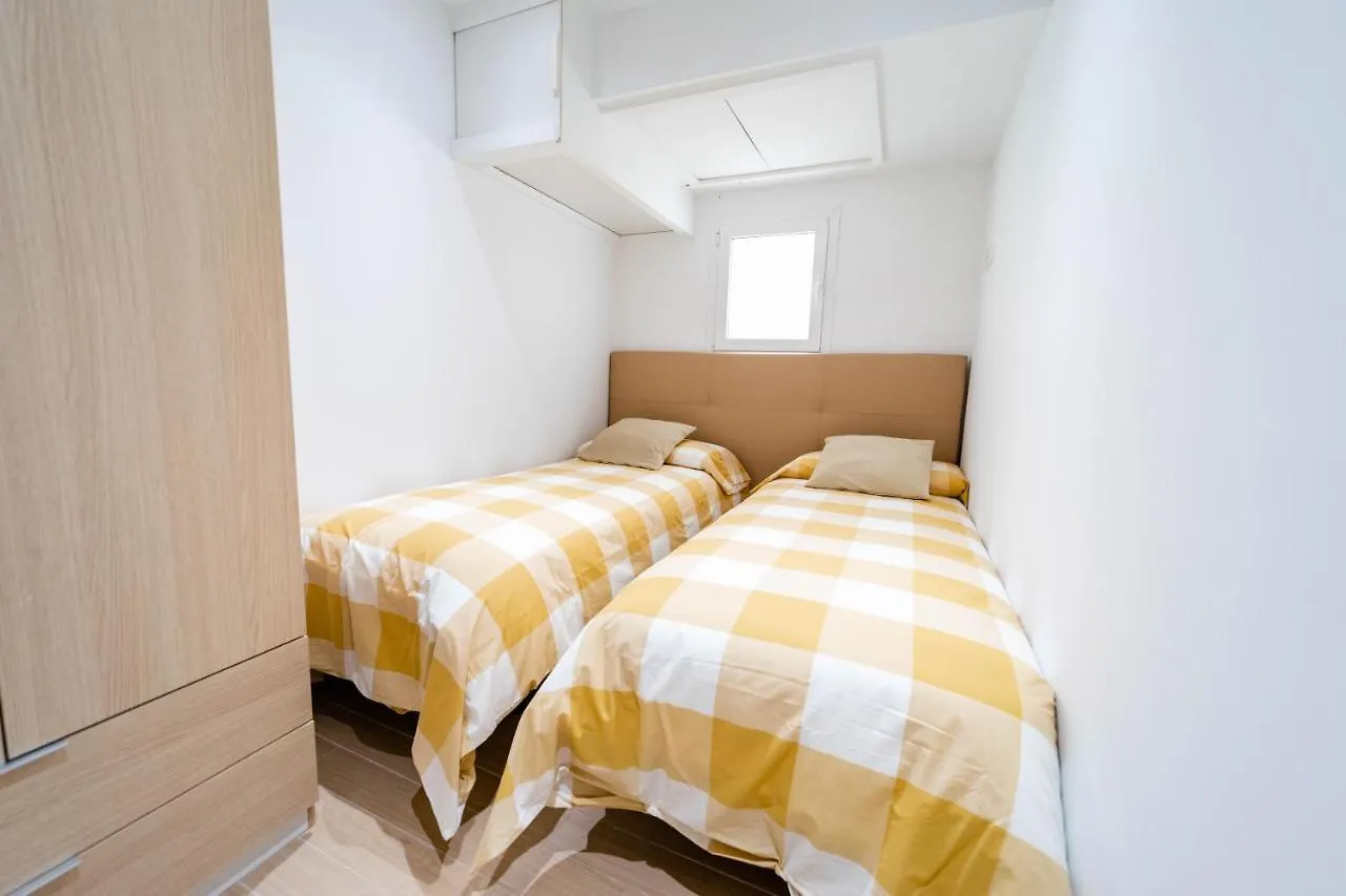 2Bdr New Bright Apartment In Puerto Banus Marbella Spain